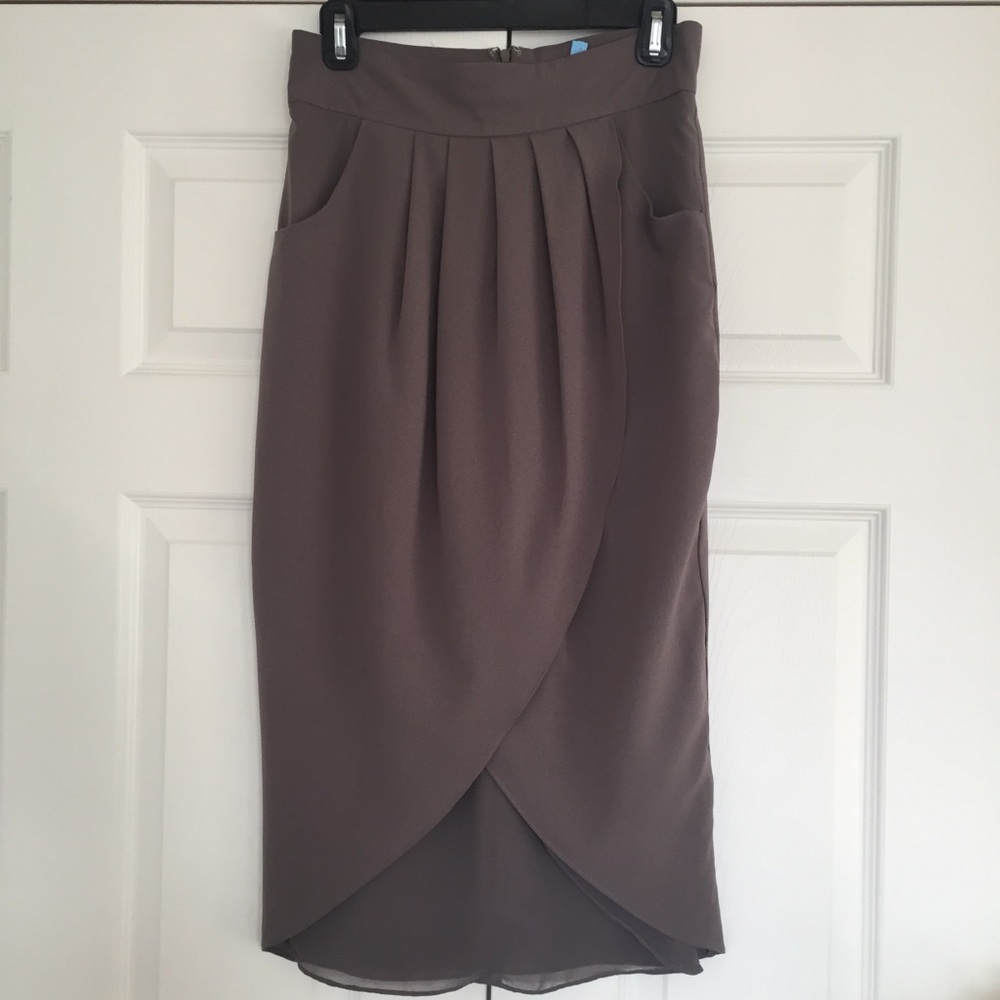 🎁 5/$25! Darling Grey Skirt